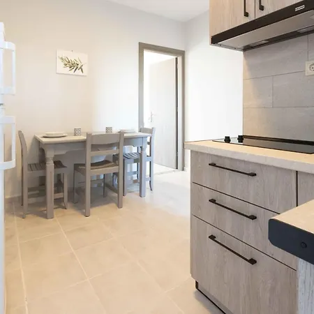 Pansion Artemis * Mavrovúni