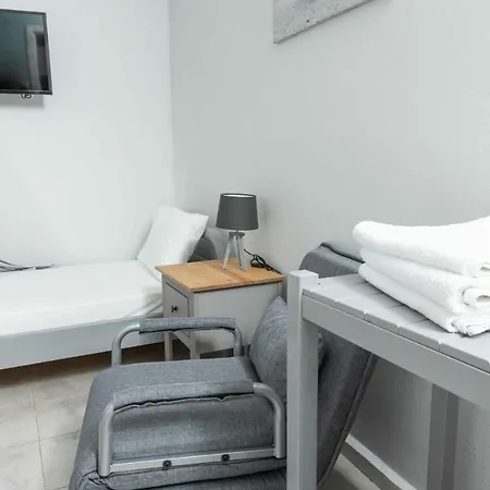 Pansion Artemis Apartman Mavrovúni