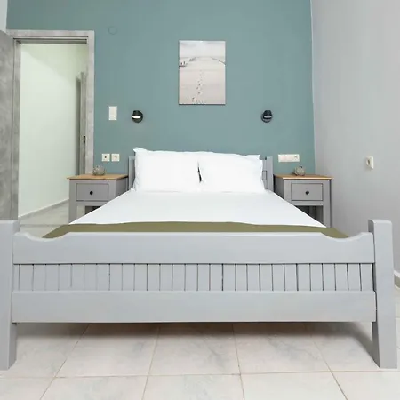 Pansion Artemis Mavrovúni