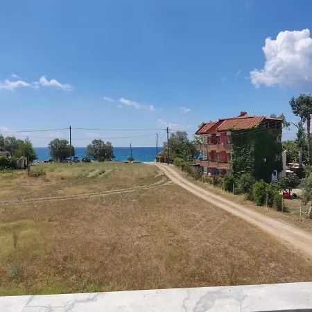 Διαμέρισμα Pansion Artemis Μαυροβούνι