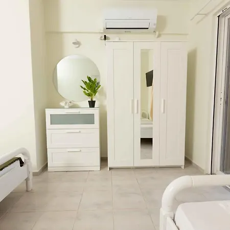 Pansion Artemis Апартаменты Mavrovouni (Laconia)