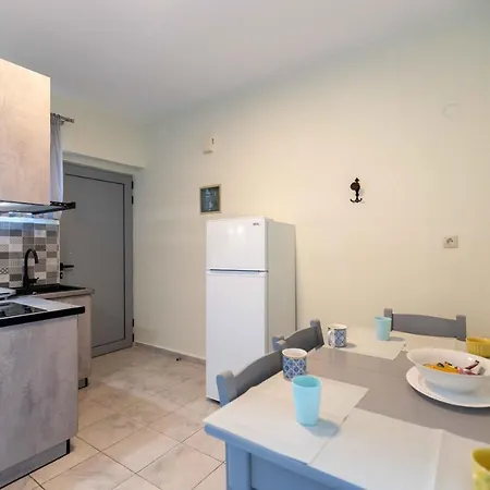 Pansion Artemis Mavrovouni (Laconia)