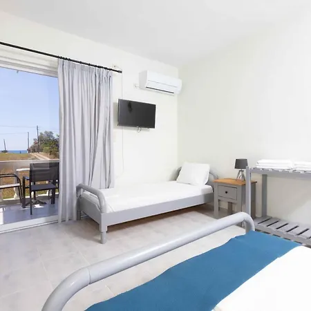 Pansion Artemis * Mavrovouni (Laconia)