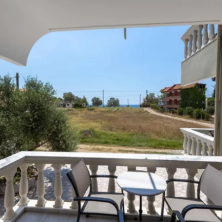 Pansion Artemis Apartment