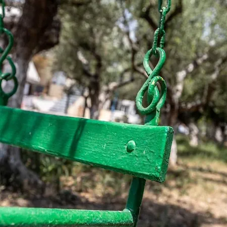 Pansion Artemis * Mavrovoúnion